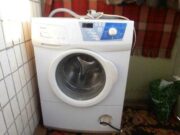 Когда необходим профессиональный ремонт стиральной машины?